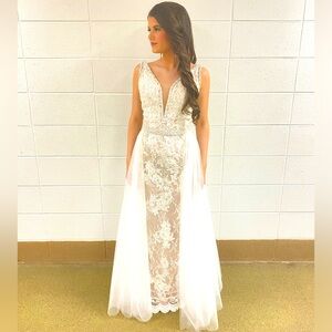 SOLD !!! Size 2 💖💖 Sherri Hill 💖💖
